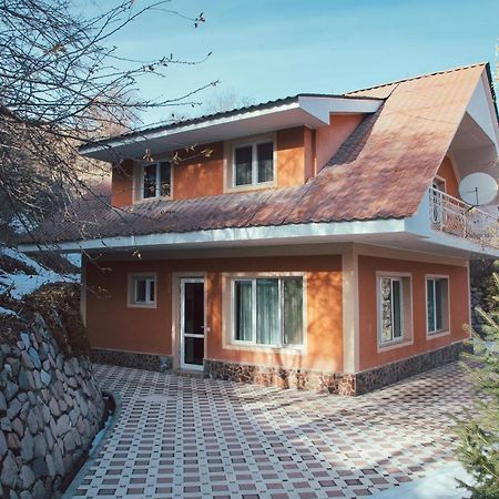 Archazor Mountain Resort Chimgan Екстер'єр фото
