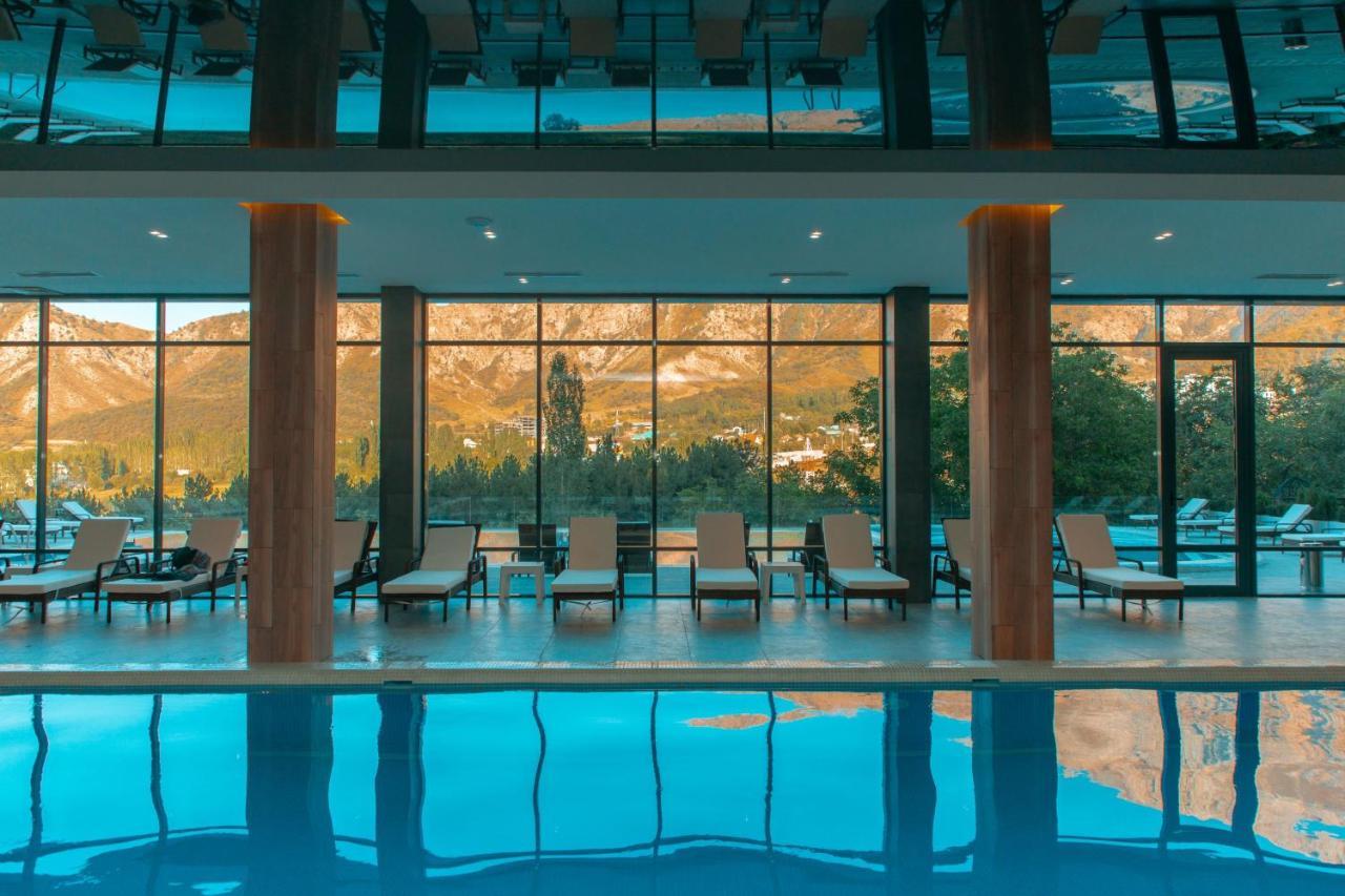 Archazor Mountain Resort Chimgan Екстер'єр фото