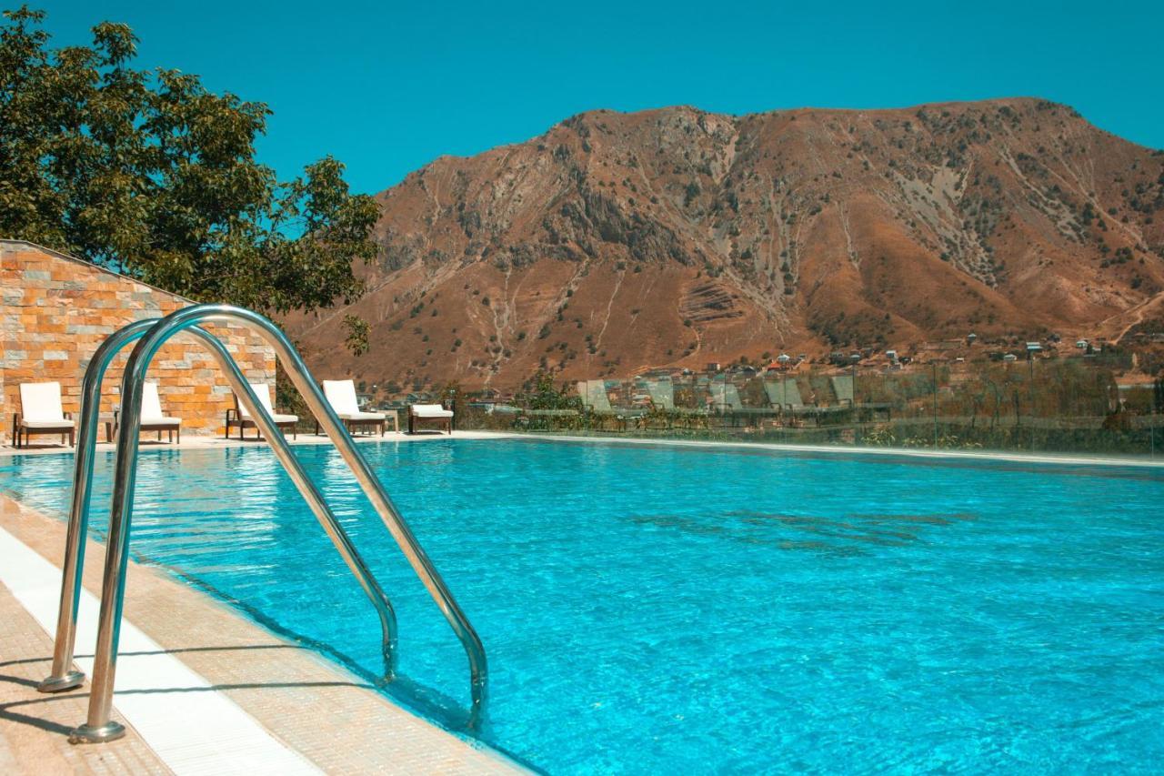 Archazor Mountain Resort Chimgan Екстер'єр фото