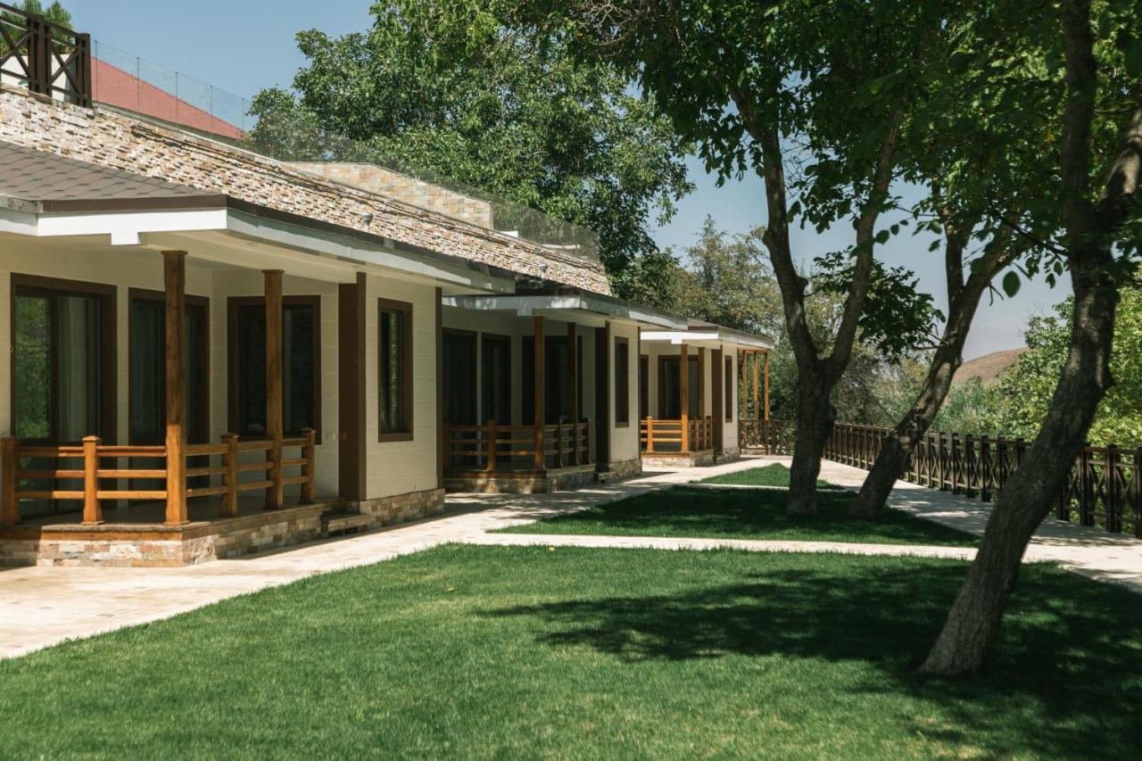 Archazor Mountain Resort Chimgan Екстер'єр фото