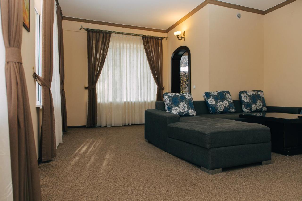 Archazor Mountain Resort Chimgan Екстер'єр фото