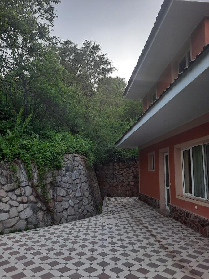 Archazor Mountain Resort Chimgan Екстер'єр фото